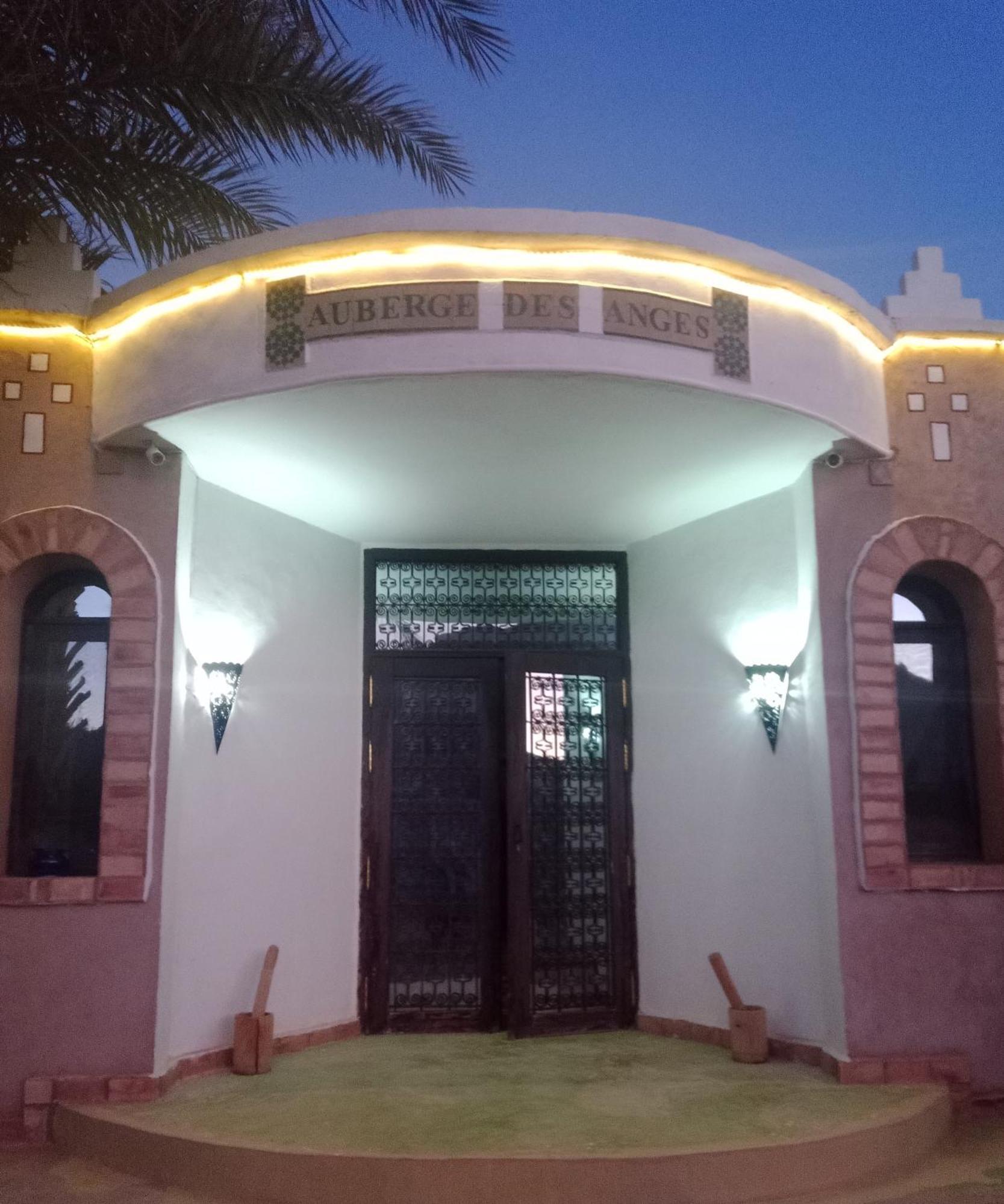 Auberge Des Anges Zrigat Kültér fotó
